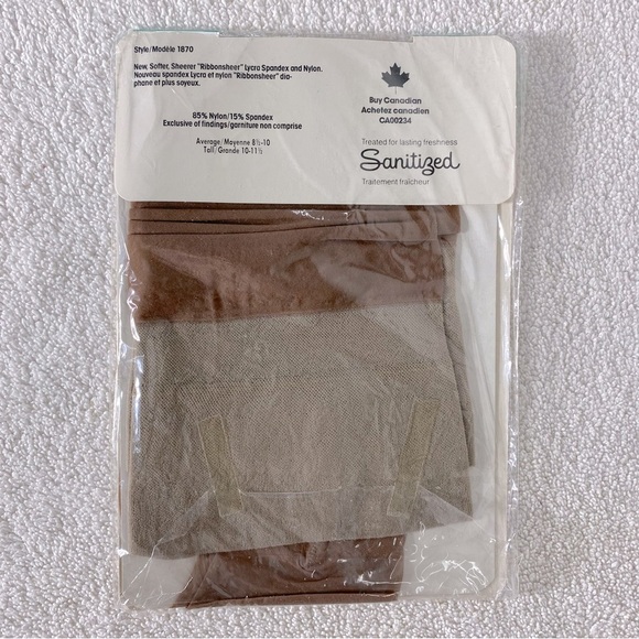 Vintage Baycrest Silky Sheers Pantyhose Stockings in Neutral Brown NWT - Picture 6 of 6